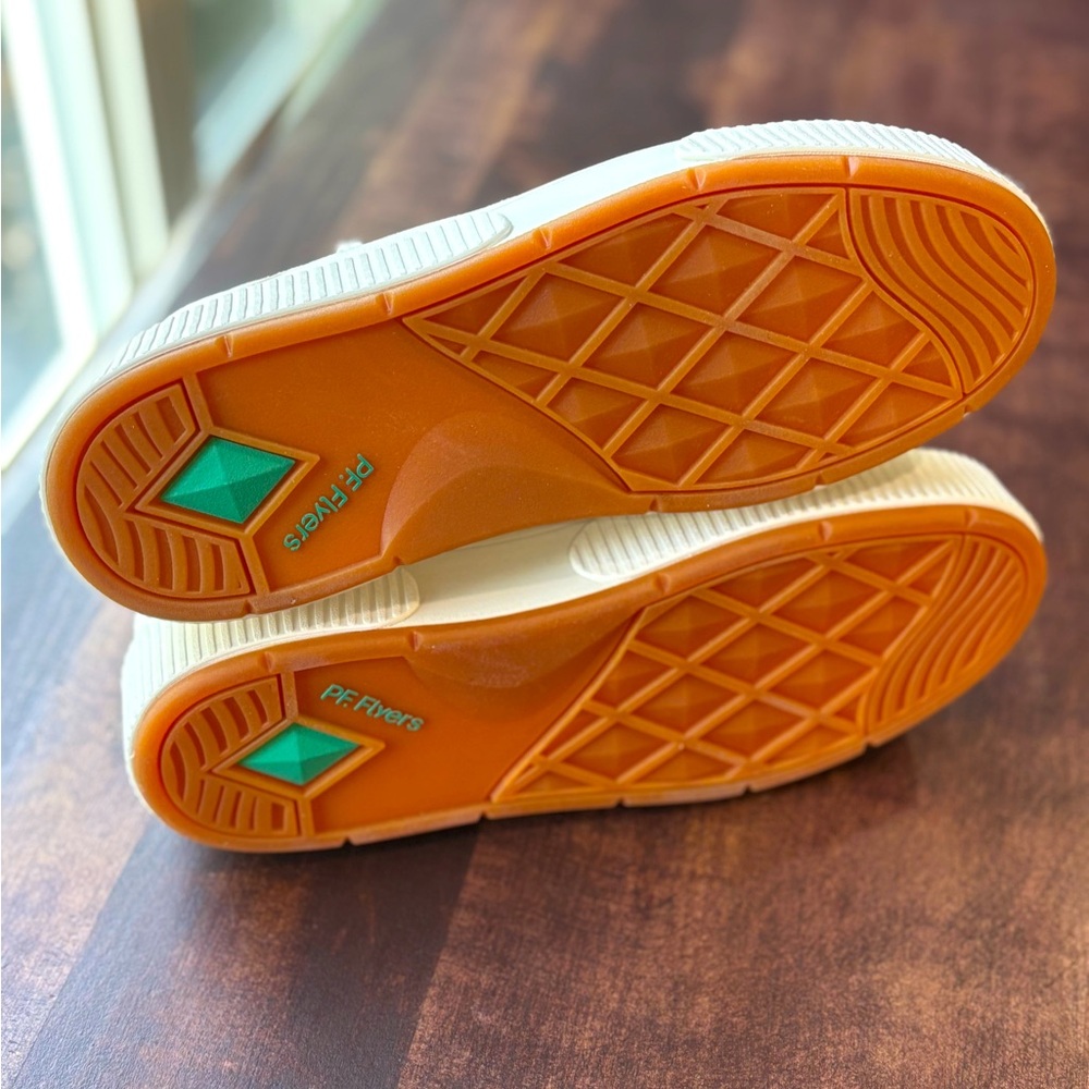 PF Flyers - Allston Hi Top Platform Canvas Sneakers - Picture 9 of 13